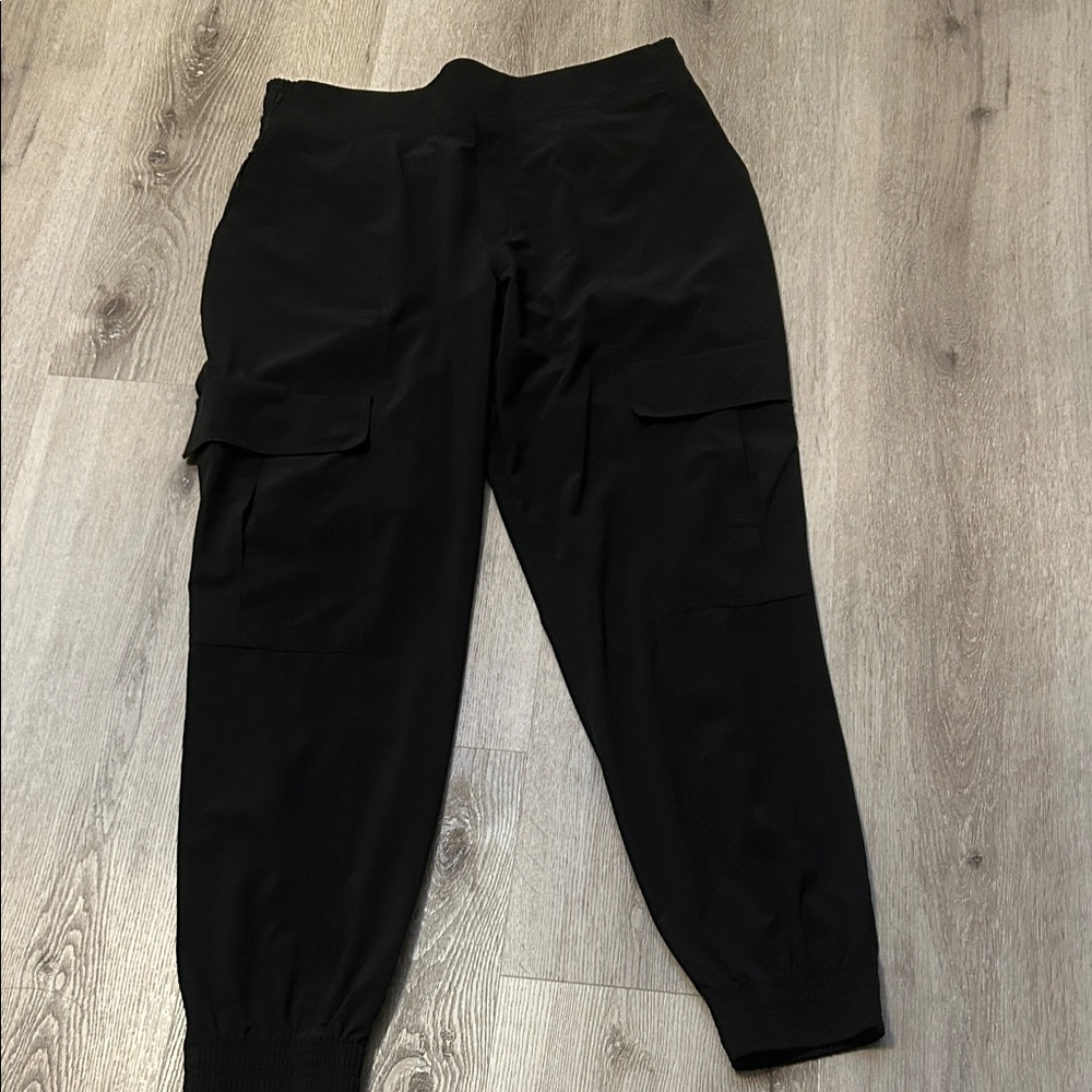 Athleta Black Chelsea Utility Jogger Cargo.